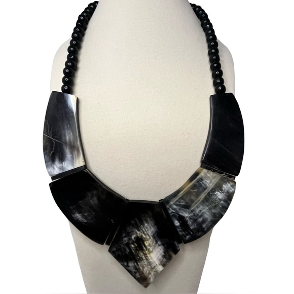 Jewelry - Vintage Buffalo Horn Black Bead Necklace